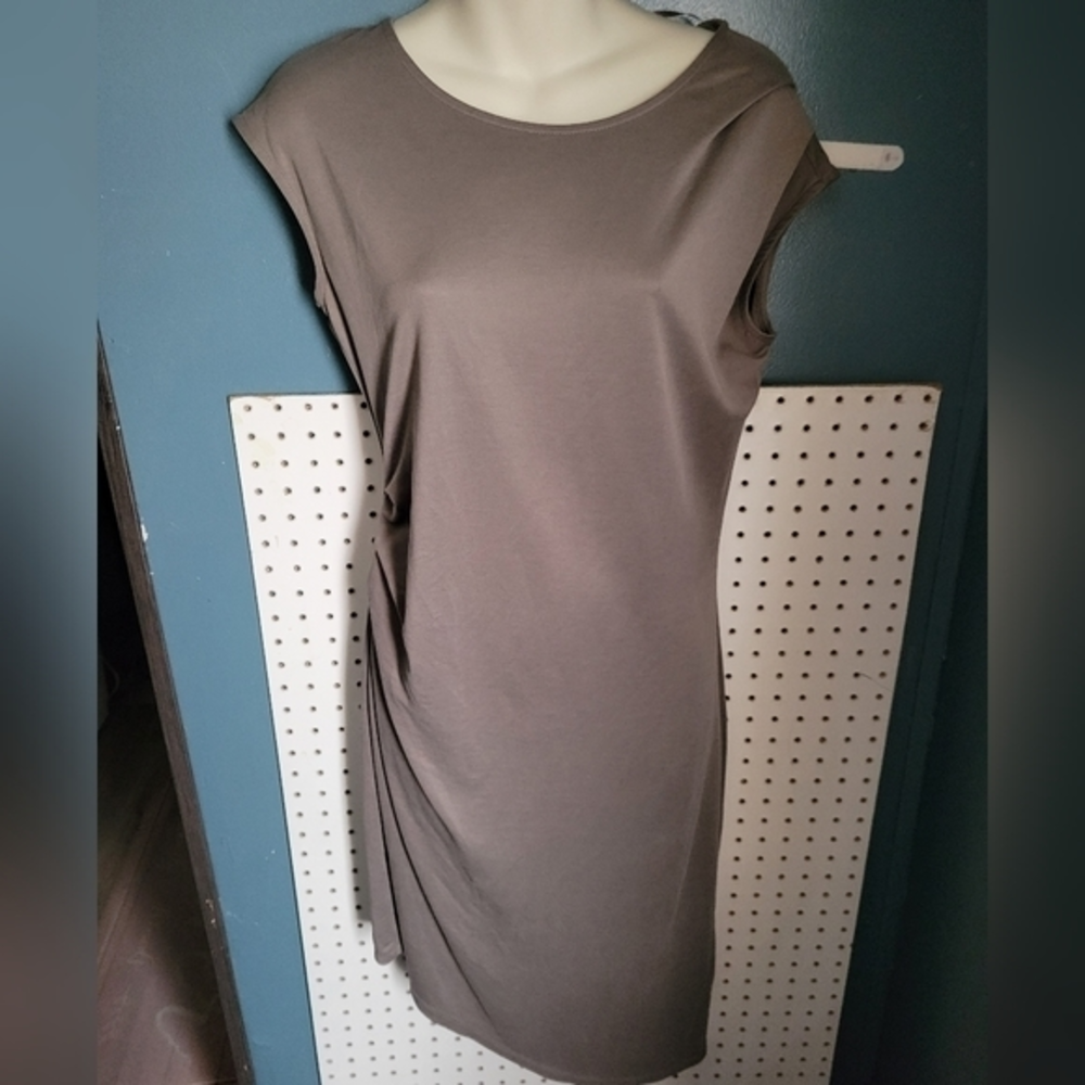 Bar III Ruched side dress size‎ small